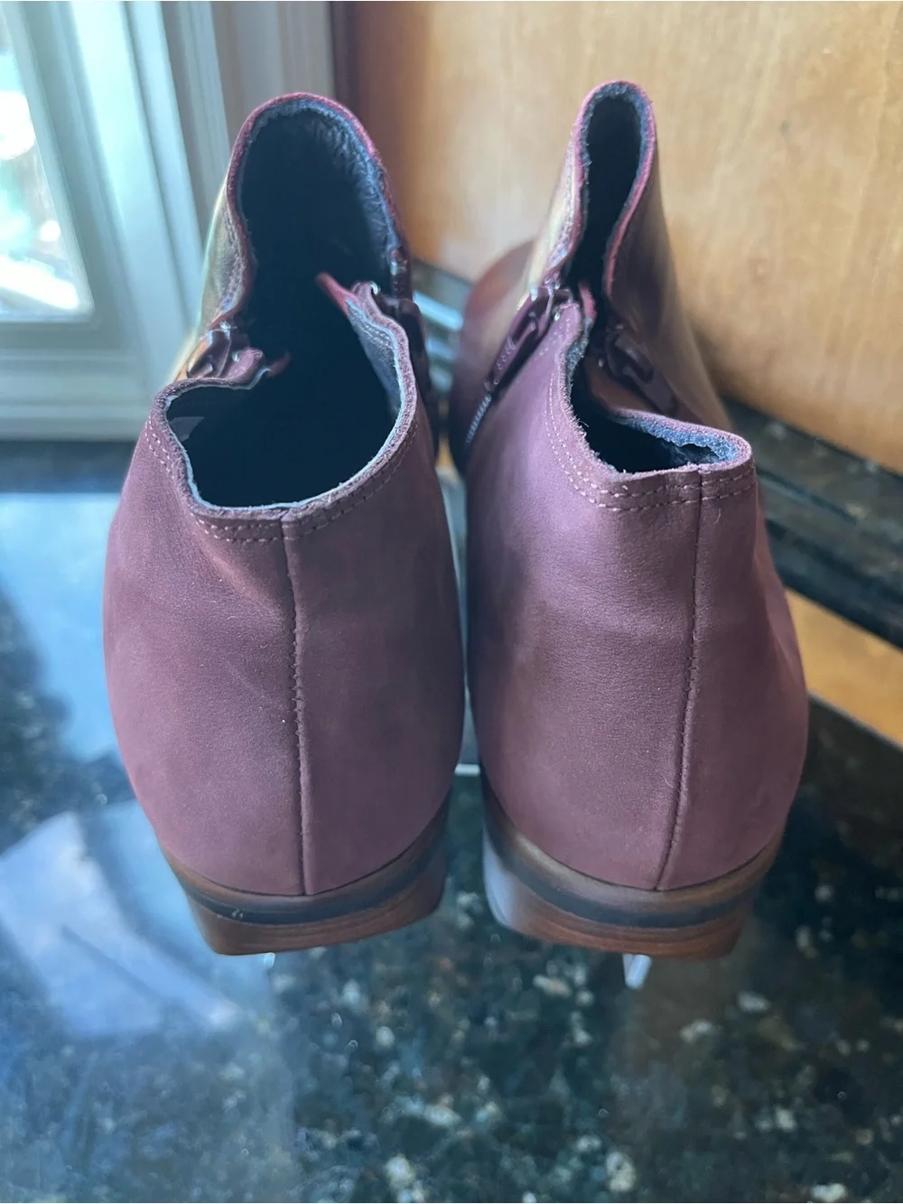 Naot refined chukka